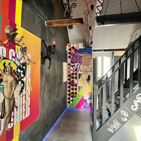 Capsule Art Déco - Jacuzzi - Netflix - Cinéma - Arcade De Jeux&nintendo Switch - 2 - Filet Suspendu Valenciennes